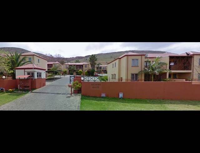 2 BEDROOM TOWNHOUSE FOR SALE IN SUIDERBERG